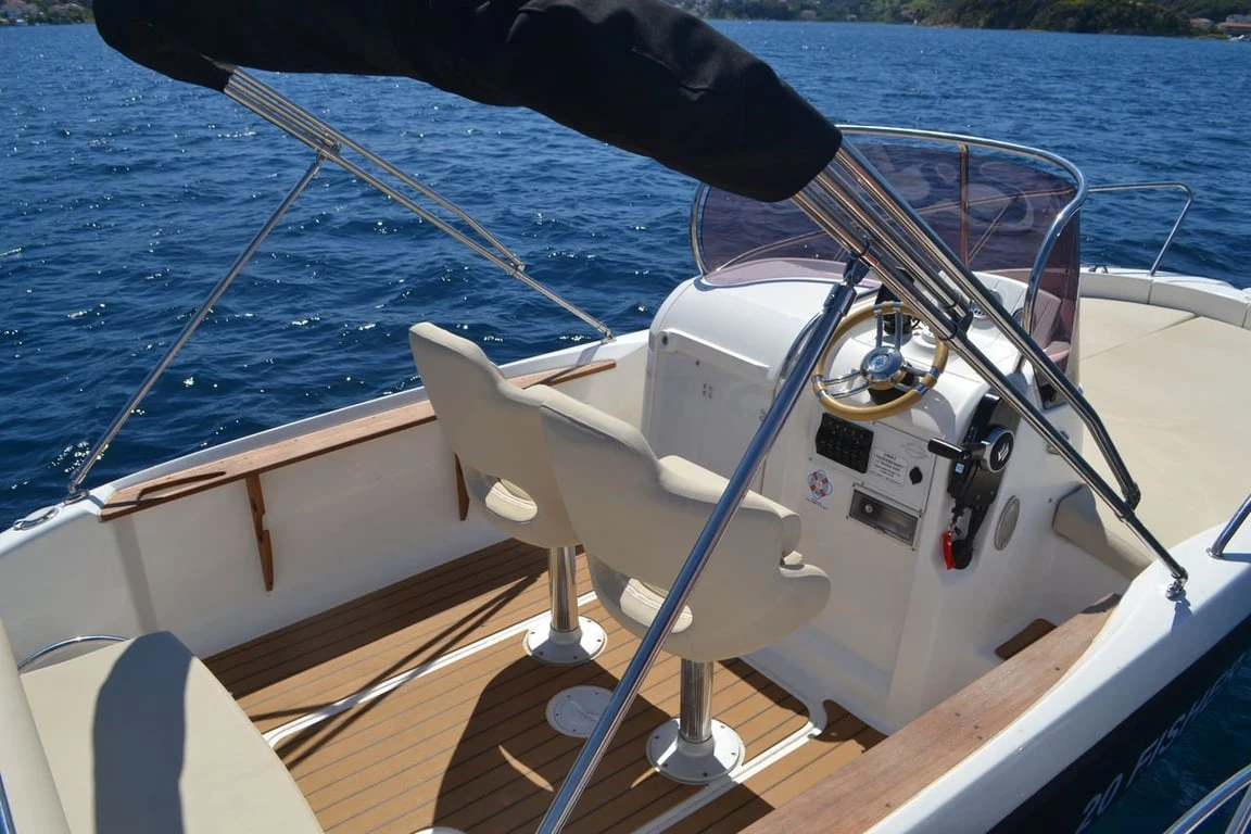 Fisher 20 Sun-Deck family boat rental Dubrovnik